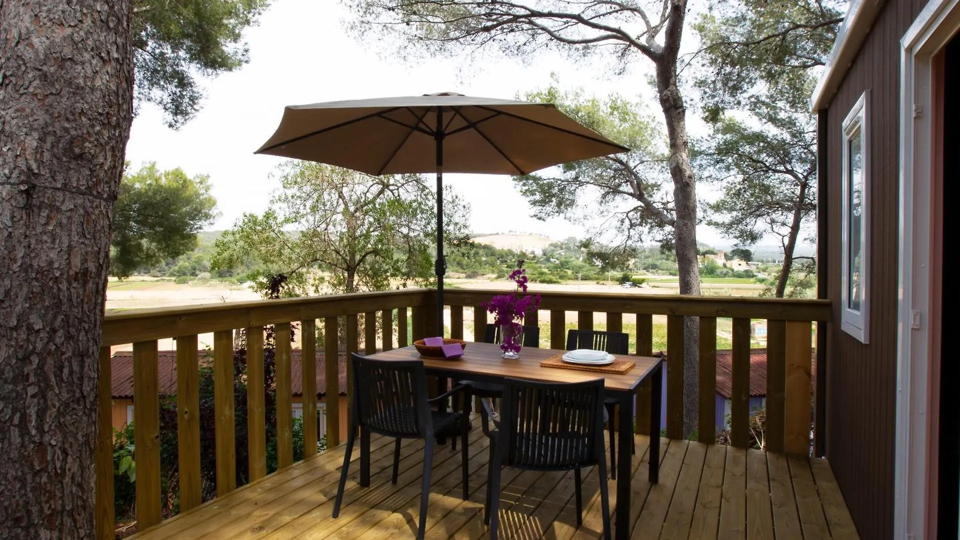 Кемпинг Camping Caledonia Тамарит