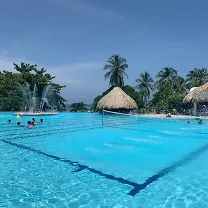 Apartamento * * Magnifico * * Apto En La Playa * *costazul 405