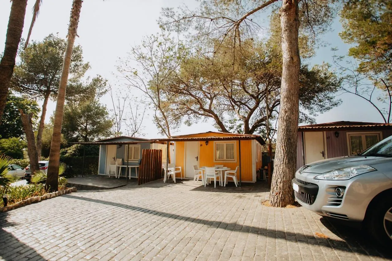 Camping Caledonia Tamarit 4*,