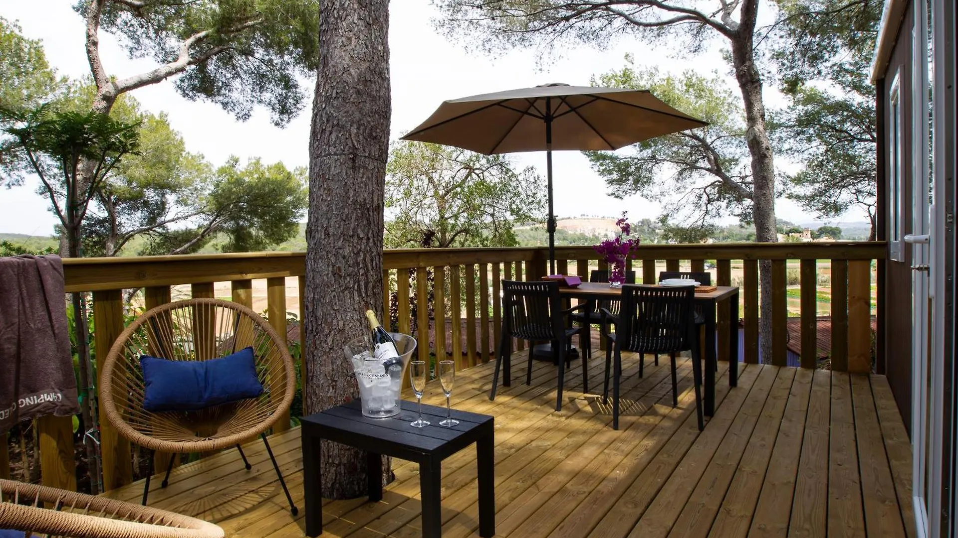 Campsite Camping Caledonia Tamarit