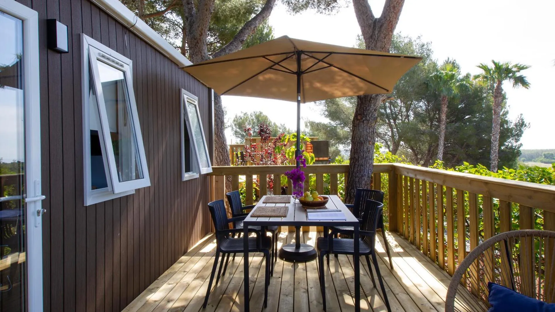 Camping Caledonia Tamarit 4*,